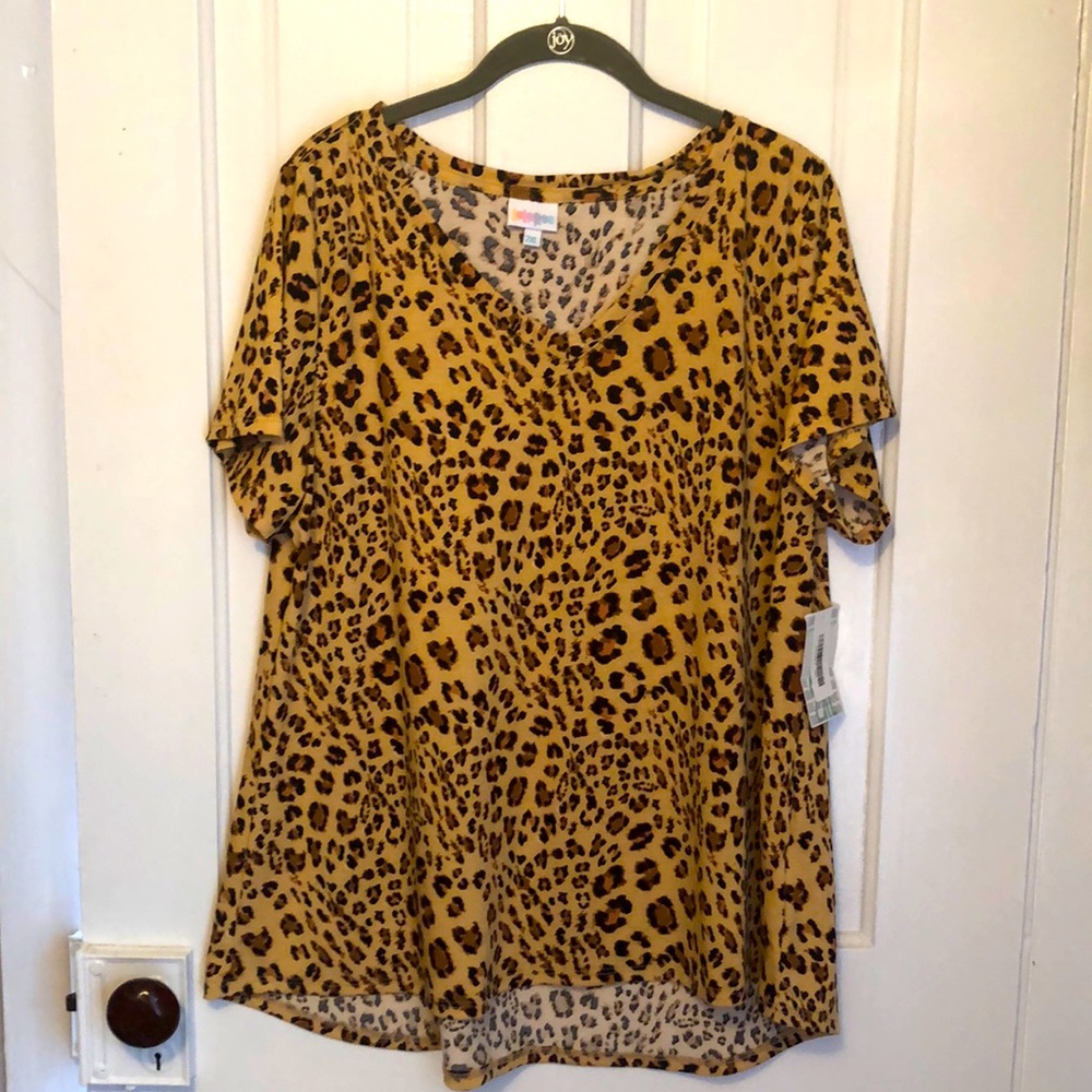 NWT Lularoe Christy T